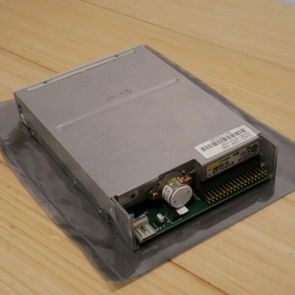 TEAC 3.5 inch Internal Floppy Disk Drive Model‎ FD-235HF Tested & Working - 27